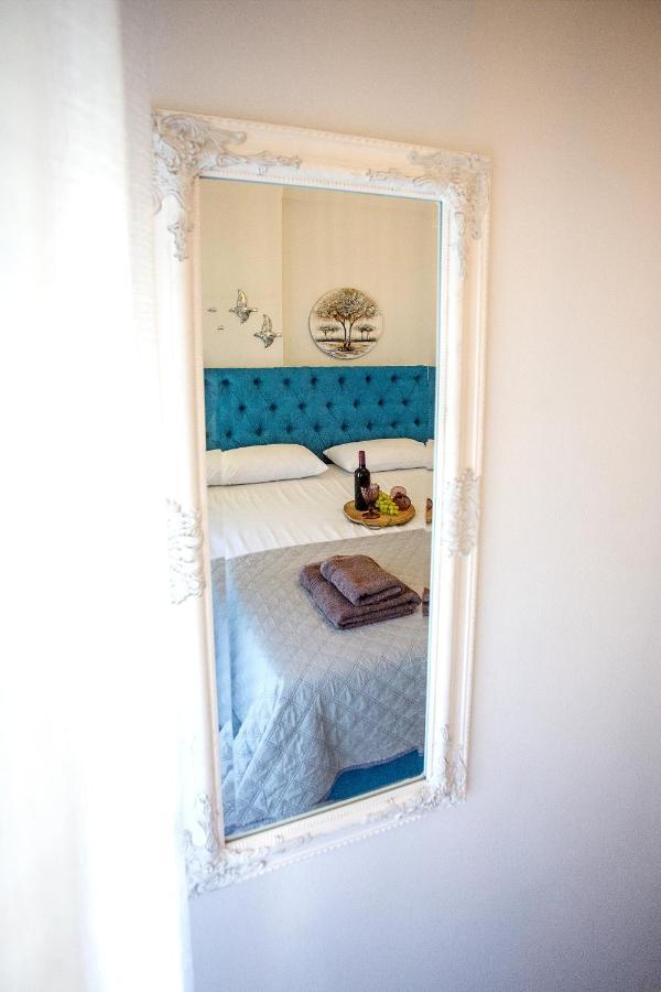 Holiday House Ioanna 2 - Loft Néa Péramos Kültér fotó
