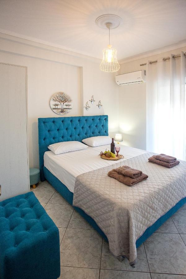 Holiday House Ioanna 2 - Loft Néa Péramos Kültér fotó